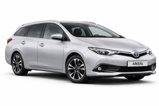 Car rental Toyota Auris in Venice